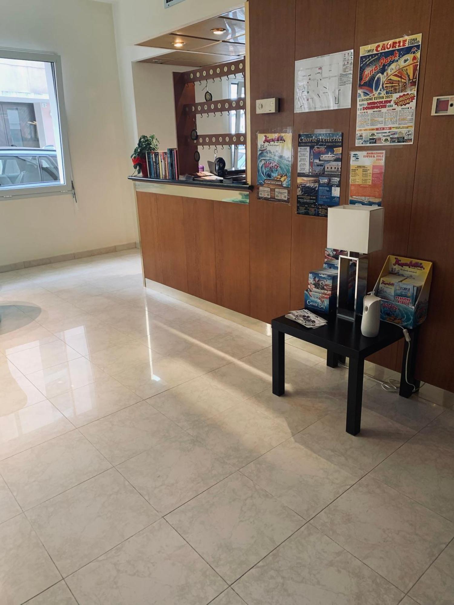Hotel Al Capitano 카오를레 외부 사진